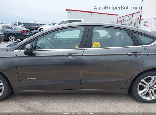 3FA6P0UU5JR235875 2018 FORD FUSION HYBRID Gray Սալոնի 360 աստիճան տեսք