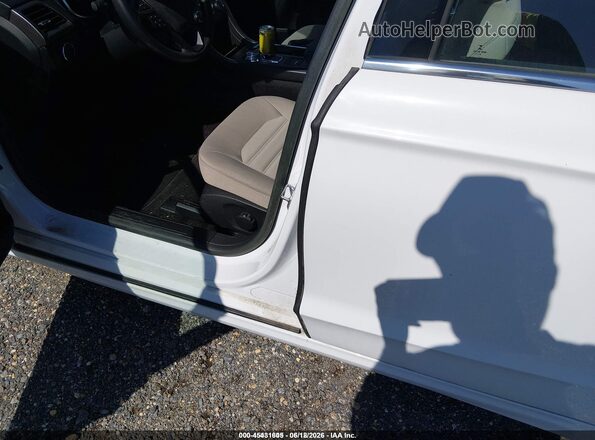 3FA6P0UU5JR235939 2018 FORD FUSION HYBRID White Դիմացի տեսք