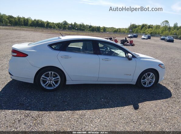 3FA6P0UU5JR235939 2018 FORD FUSION HYBRID White 
