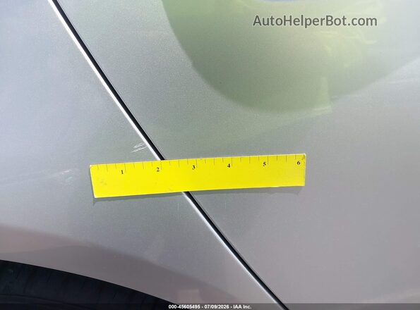 3FA6P0UU5JR243667 2018 FORD FUSION HYBRID Silver Vista frontal
