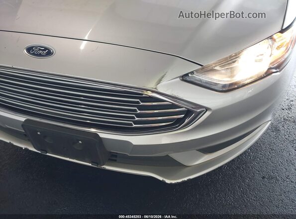3FA6P0UU5JR271386 2018 FORD FUSION HYBRID Серебряный Вид спереди