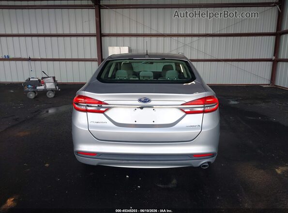 3FA6P0UU5JR271386 2018 FORD FUSION HYBRID Серебряный 