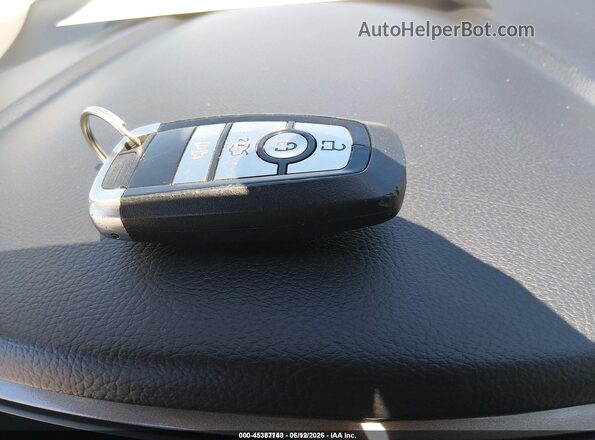 3FA6P0UU6JR101179 2018 FORD FUSION HYBRID Silver Առջևի վահանակի տեսք