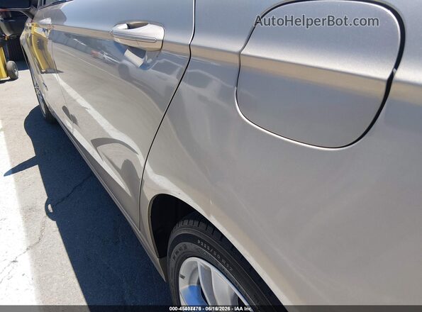 3FA6P0UU6JR209446 2018 FORD FUSION HYBRID Gold 