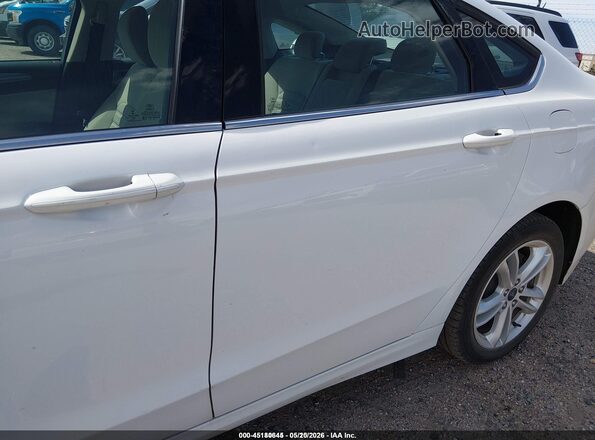 3FA6P0UU6JR209477 2018 FORD FUSION HYBRID White Панорамний вид салону 360°