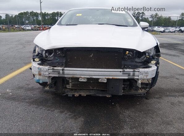 3FA6P0UU7JR100445 2018 FORD FUSION HYBRID White Widok z przodu