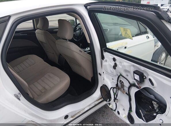 3FA6P0UU7JR100445 2018 FORD FUSION HYBRID White Widok naklejki z numerem VIN