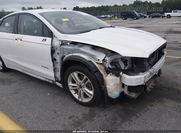 3FA6P0UU7JR100445 2018 FORD FUSION HYBRID White 