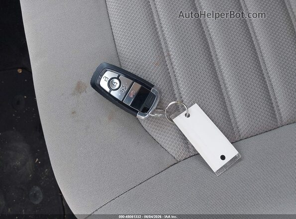 3FA6P0UU7JR212727 2018 FORD FUSION HYBRID Silver Vista del salpicadero