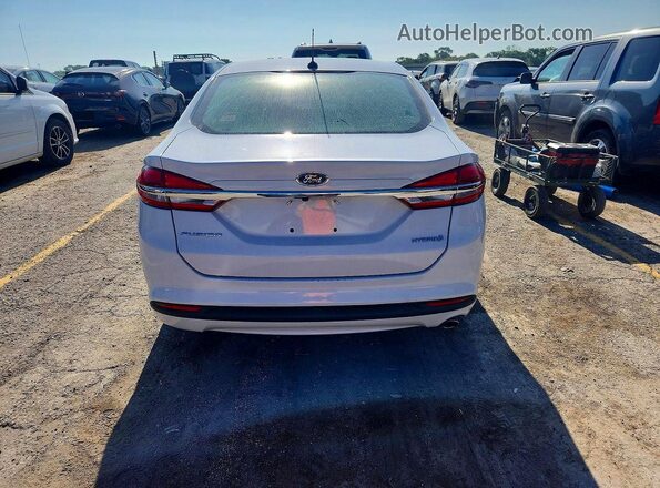 3FA6P0UU7JR282017 2018 FORD FUSION White Rear view