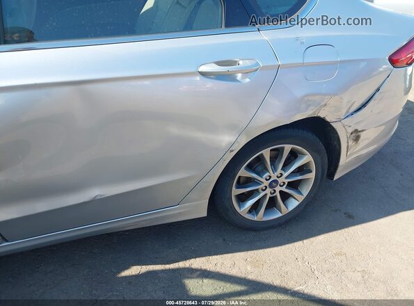 3FA6P0UU8HR360797 2017 FORD FUSION HYBRID Silver Vista frontal