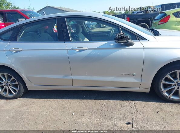 3FA6P0UU8HR360797 2017 FORD FUSION HYBRID Silver Vista interior trasera