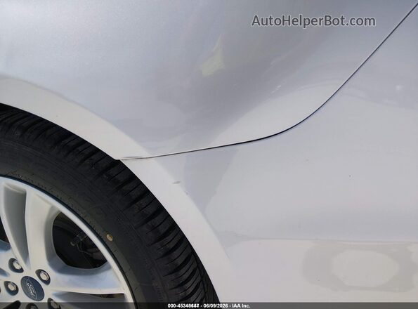 3FA6P0UU8JR122986 2018 FORD FUSION HYBRID Silver Դիմացի տեսք
