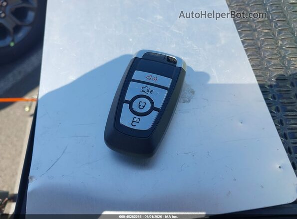 3FA6P0UU8JR235773 2018 FORD FUSION HYBRID White Vista del salpicadero