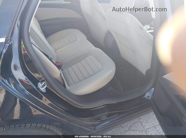 3FA6P0UU8JR261709 2018 FORD FUSION HYBRID Black VIN კოდის სტიკერის ხედი