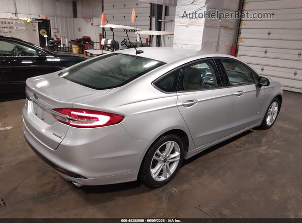 3FA6P0UU9JR271455 2018 FORD FUSION HYBRID Silver Հետևի աջ