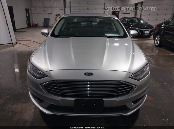 3FA6P0UU9JR271455 2018 FORD FUSION HYBRID Silver Սարքավորումների վահանակի տեսք