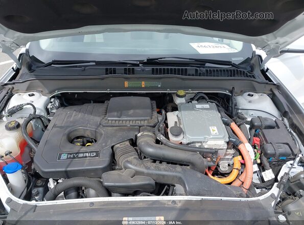 3FA6P0UUXJR243566 2018 FORD FUSION HYBRID White უკანა ხედი