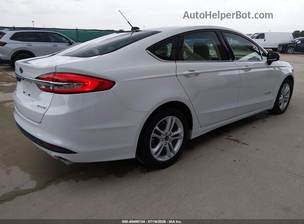 3FA6P0UUXJR243616 2018 FORD FUSION HYBRID White Tył prawy