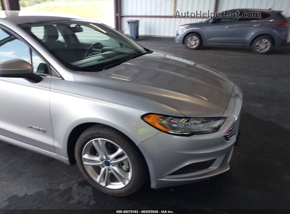 3FA6P0UUXJR258083 2018 FORD FUSION HYBRID Silver 