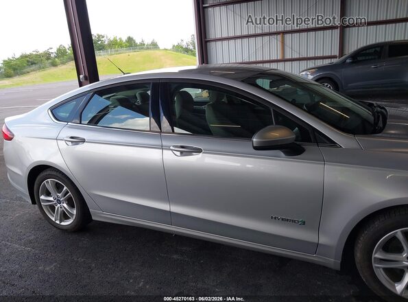 3FA6P0UUXJR258083 2018 FORD FUSION HYBRID Silver 