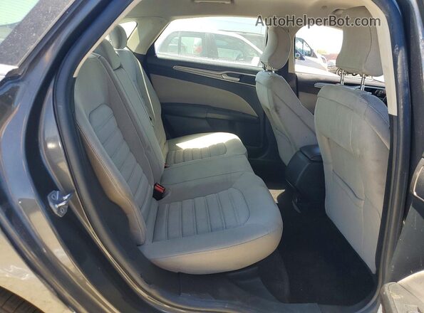 3FA6P0UUXJR261663 2018 FORD FUSION Gray უკანა სავარძლების ხედი