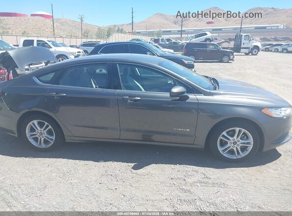 3FA6P0UUXJR271352 2018 FORD FUSION HYBRID Серый Вид задней части салона