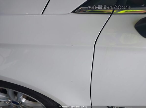 3FA6P0UUXJR271383 2018 FORD FUSION HYBRID White Widok z przodu