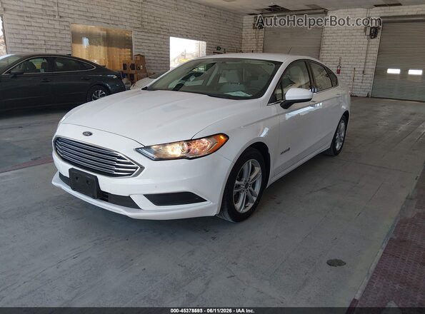 3FA6P0UUXJR278916 2018 FORD FUSION HYBRID White Առջևի ձախ երեք քառորդ տեսարան