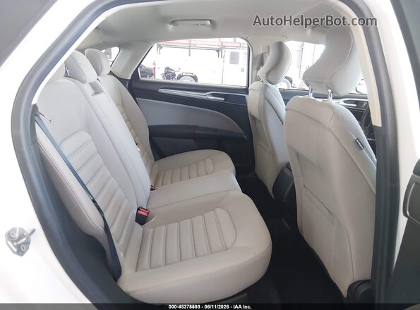 3FA6P0UUXJR278916 2018 FORD FUSION HYBRID White VIN կոդի պիտակի տեսք
