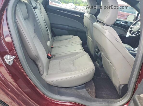 3FA6P0VP0HR331643 2017 FORD FUSION Burgundy უკანა სავარძლების ხედი