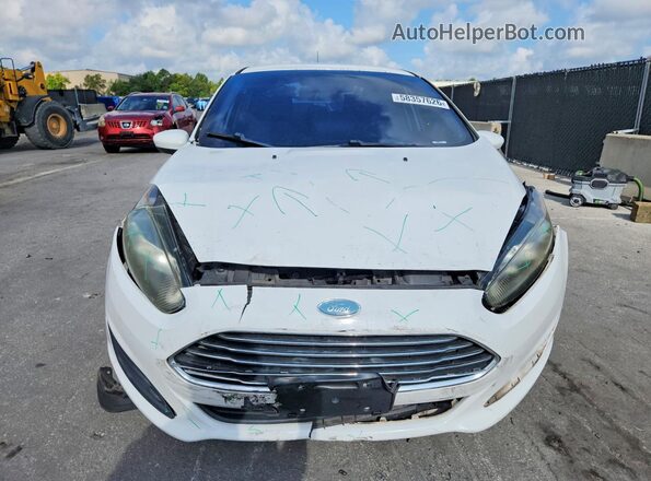 3FADP4AJ0HM152810 2017 FORD FIESTA Белый Вид спереди