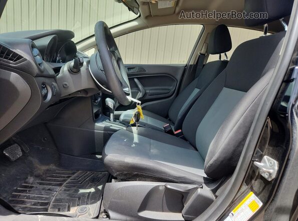 3FADP4AJ0JM139111 2018 FORD FIESTA Black Սալոնի դիմացի տեսք