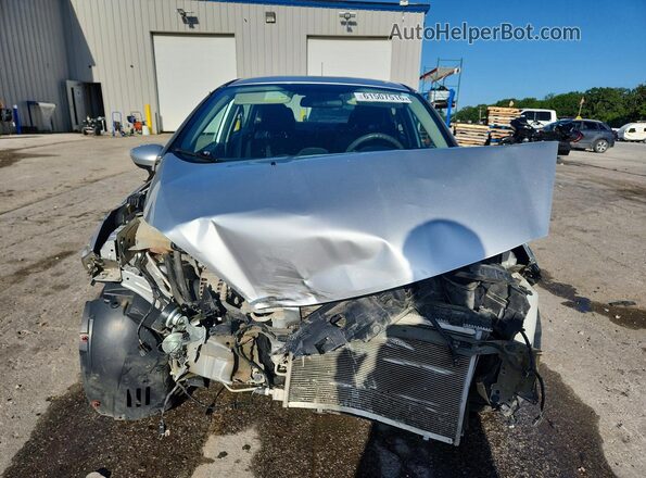 3FADP4AJ1GM104845 2016 FORD FIESTA Silver Դիմացի տեսք