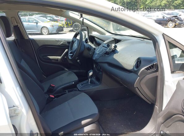 3FADP4AJ2GM128362 2016 FORD FIESTA White Вид салону спереду