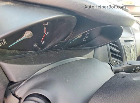 3FADP4AJ3JM143055 2018 FORD FIESTA Silver Սարքավորումների վահանակի տեսք