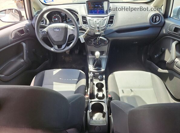 3FADP4AJ4GM208097 2016 FORD FIESTA Silver Вид панелі приладів