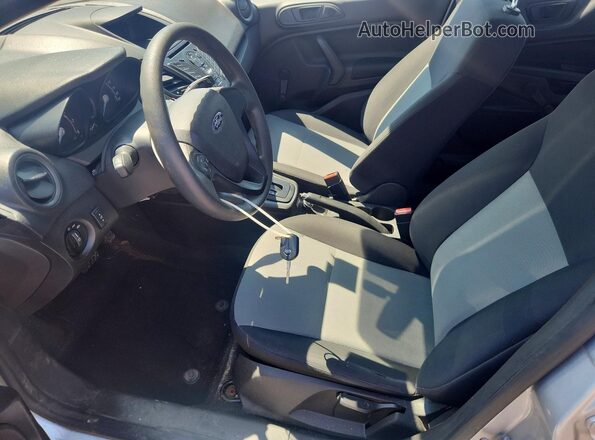 3FADP4AJ4JM143243 2018 FORD FIESTA Silver წინა სალონის ხედი