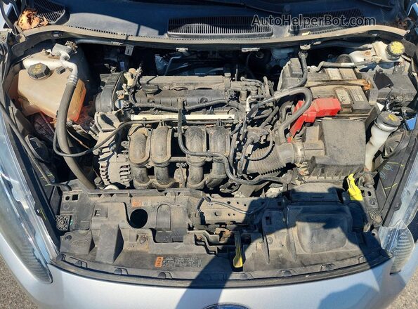3FADP4AJ4JM143243 2018 FORD FIESTA Silver უკანა სალონის ხედი