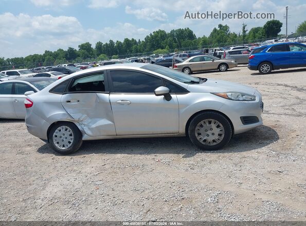 3FADP4AJ4KM101396 2019 FORD FIESTA Silver Widok wnętrza z tyłu
