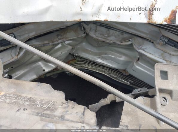 3FADP4AJ5GM185073 2016 FORD FIESTA Silver Front view