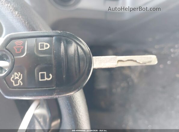 3FADP4AJ7HM170690 2017 FORD FIESTA White Dashboard view