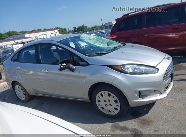 3FADP4AJ7KM119567 2019 FORD FIESTA Silver Rear interior view