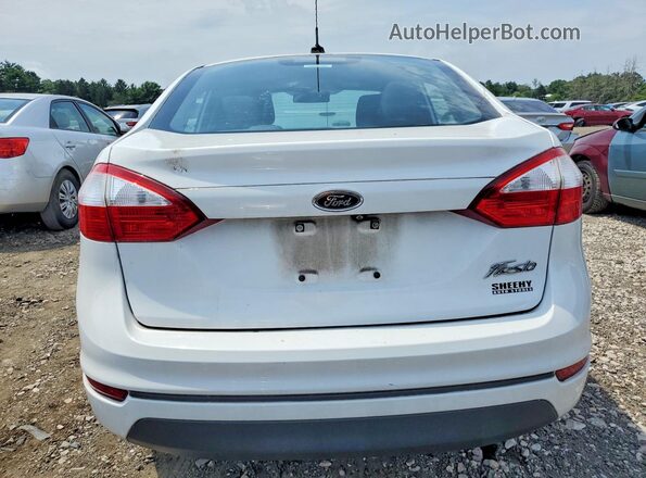 3FADP4AJ8JM100475 2018 FORD FIESTA White Widok z tyłu
