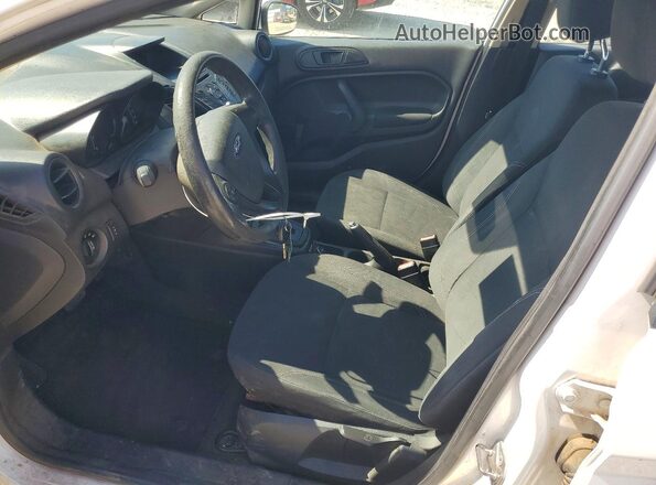 3FADP4AJ9KM115200 2019 FORD FIESTA White Widok wnętrza z przodu