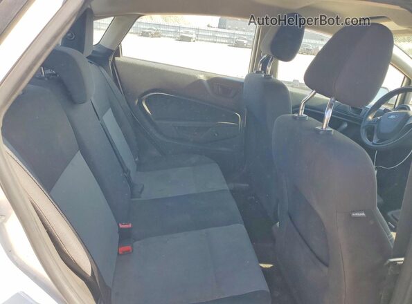 3FADP4AJ9KM115200 2019 FORD FIESTA White Widok tylnych siedzeń