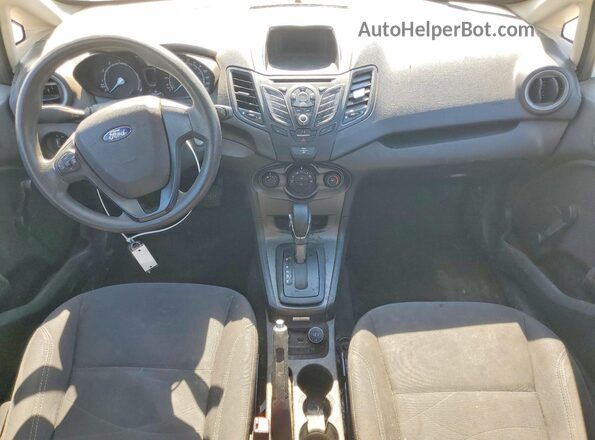 3FADP4AJ9KM115200 2019 FORD FIESTA White Widok deski rozdzielczej