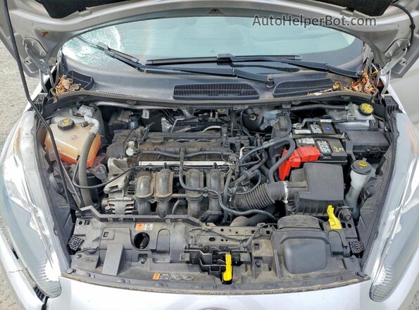 3FADP4AJ9KM155051 2019 FORD FIESTA Silver Rear interior view
