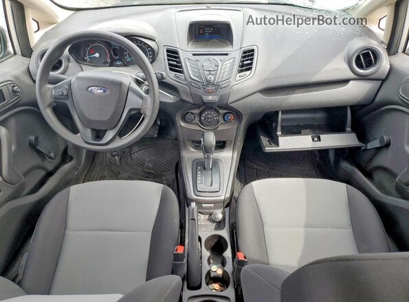 3FADP4AJ9KM155051 2019 FORD FIESTA Silver Dashboard view