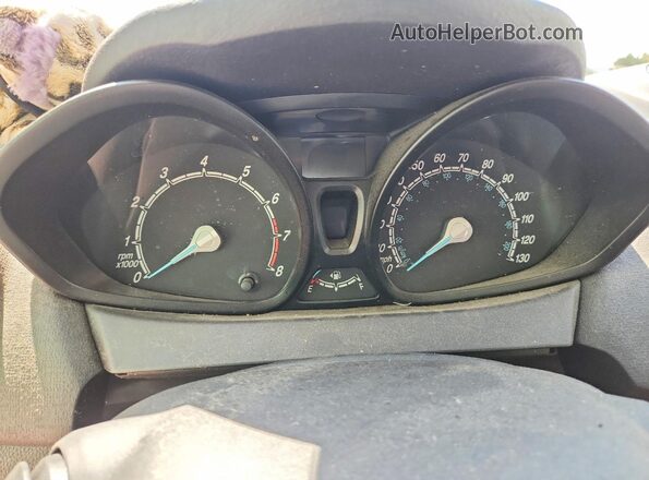 3FADP4AJXHM153317 2017 FORD FIESTA White ხელსაწყოთა პანელის ხედი